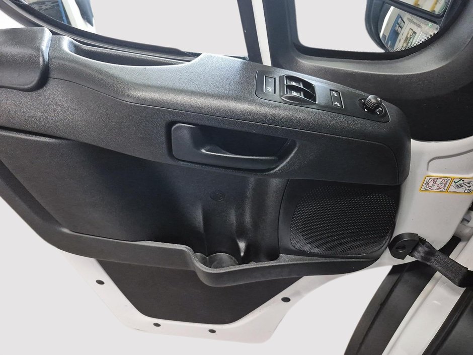 2025 Ram ProMaster Cargo Van TRADESMAN // 2500 // HIGH ROOF-10
