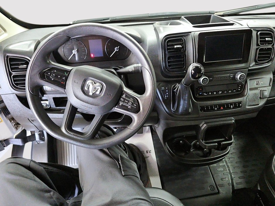 Ram ProMaster Cargo Van 2500 TRADESMAN // HIGH ROOF 2025-13