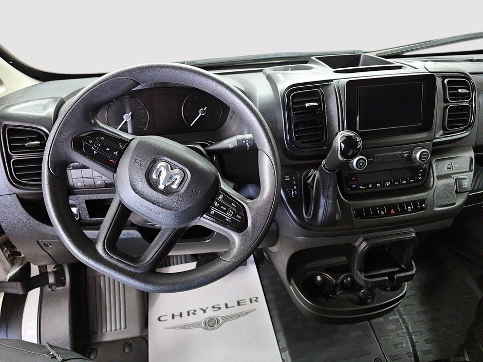 Ram ProMaster Cargo Van 2500 TRADESMAN // HIGH ROOF 2025-9