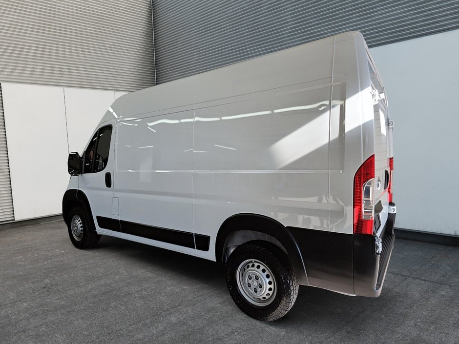 Ram ProMaster Cargo Van 2500 TRADESMAN // HIGH ROOF 2025-3