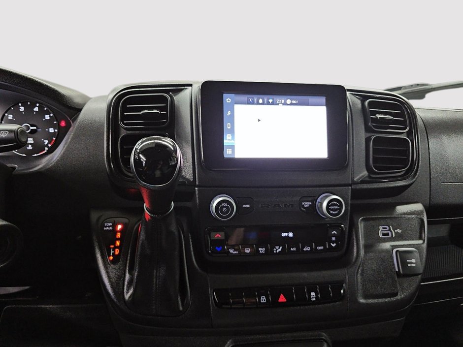 Ram ProMaster Cargo Van TRADESMAN // 2500 // HIGH ROOF 2025-17