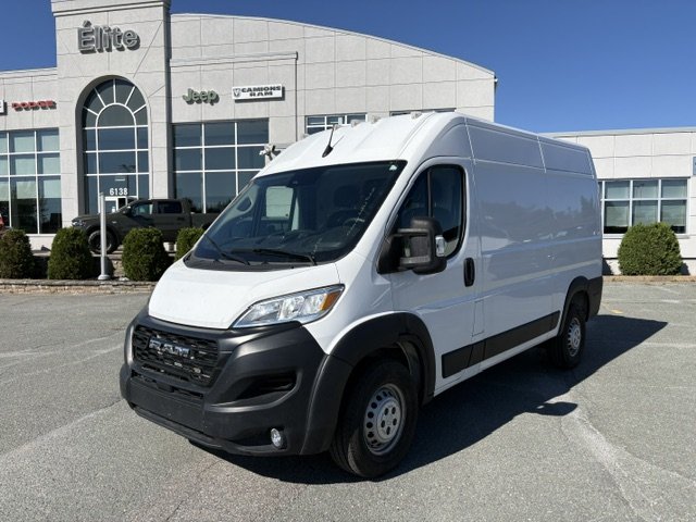 2025 Ram ProMaster Cargo Van TRADESMAN // 2500 // HIGH ROOF in Sherbrooke, Quebec