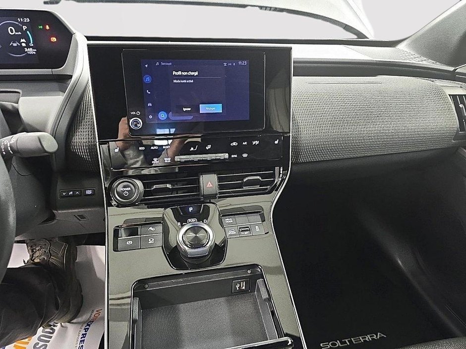 Subaru SOLTERRA AWD 2023-13