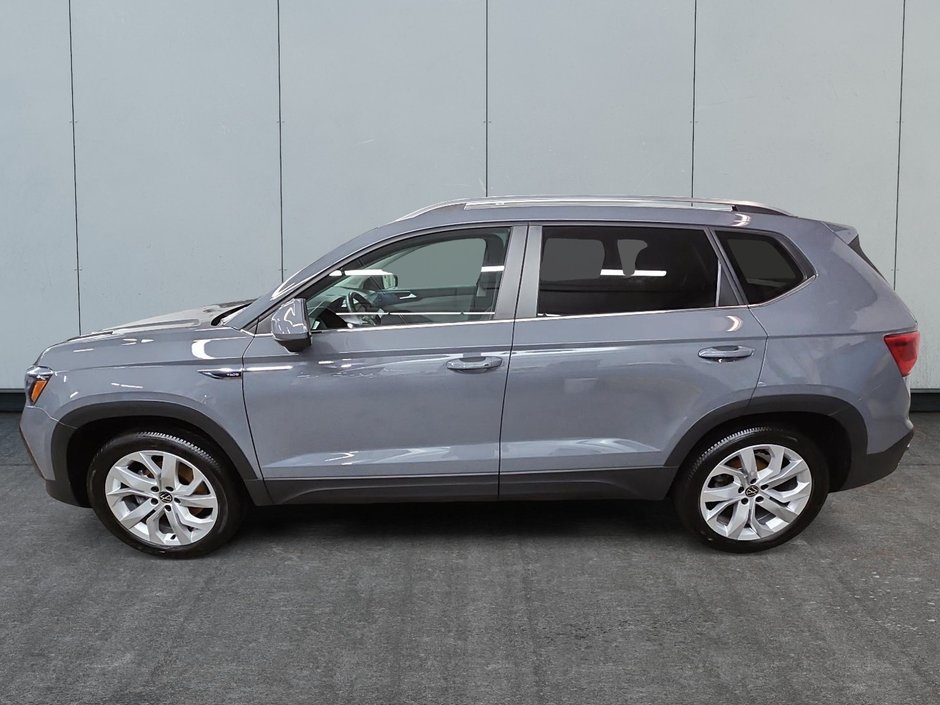 Volkswagen Taos COMFORTLINE / TAOS / QUATTRO 2022-4