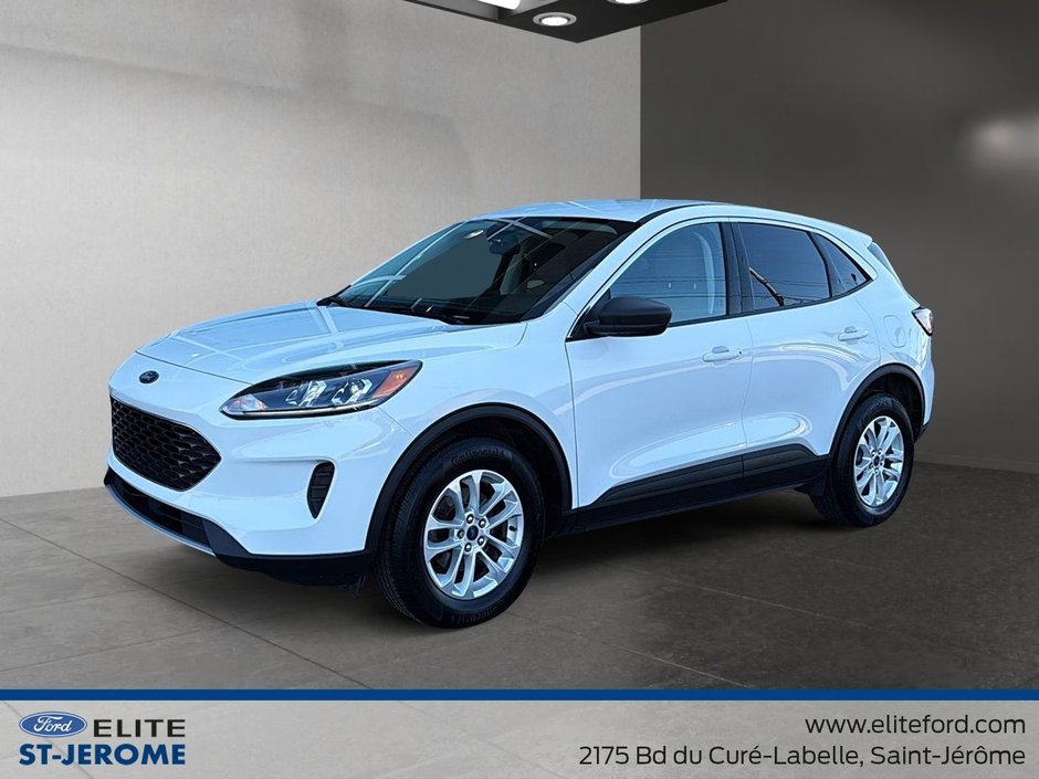 2022 Ford Escape SE , AWD, SIGES CHAUFFANTS, ANGLES MORTS, APPLE CA in Charlemagne, Quebec