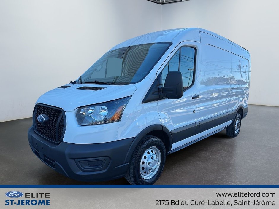 Ford Transit Cargo Van AWD,BASE,EMPATTEMENT 148,HIGH ROOF,CAMERA DE RECUL 2023 à Charlemagne, Québec