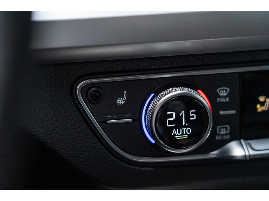 2024 Audi Q5 Komfort Everyday Luxury with Confident All-Weather Performance