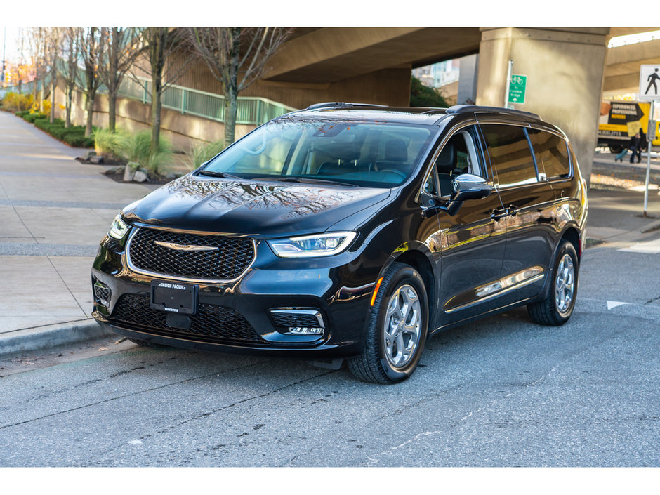 2022 Chrysler Grand Caravan SXT