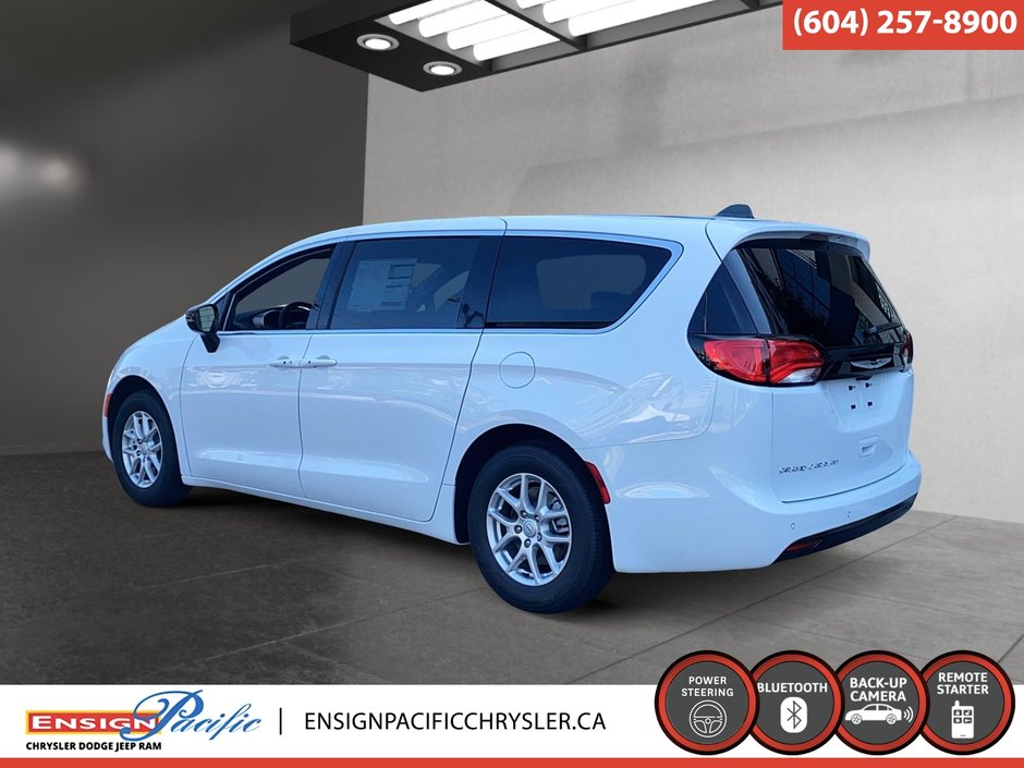 2025 Chrysler Grand Caravan SXT