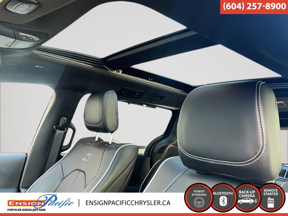 2025 Chrysler Pacifica Hybrid LIMITED S APPEARANCE