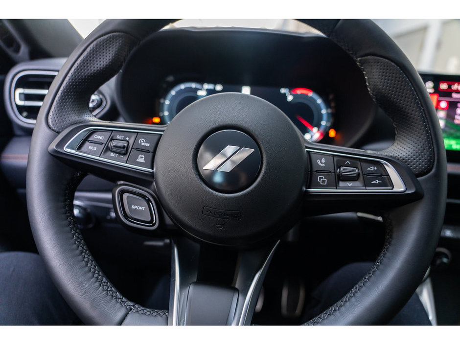 2024 Dodge HORNET GT