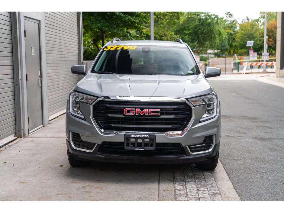 2023 GMC Terrain SLE Confidence and Comfort, Wherever You Go