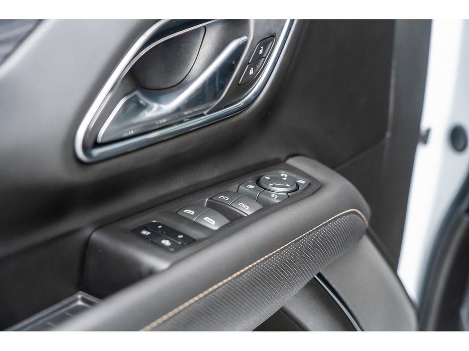 2023 GMC Yukon XL SLT Space, Comfort & Capability for Your Whole Crew