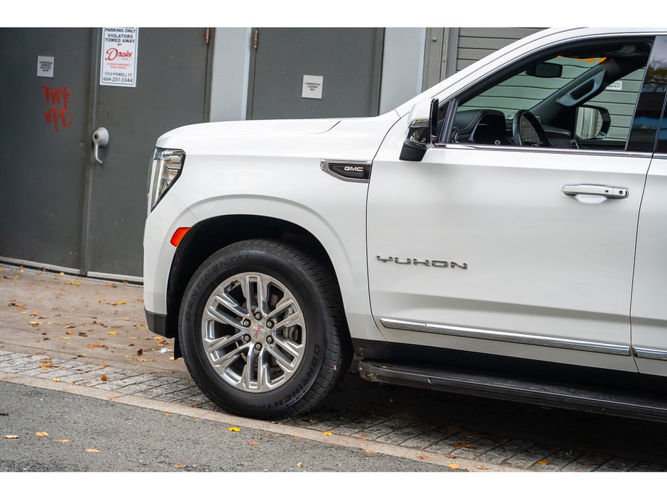 2023 GMC Yukon XL SLT Space, Comfort & Capability for Your Whole Crew