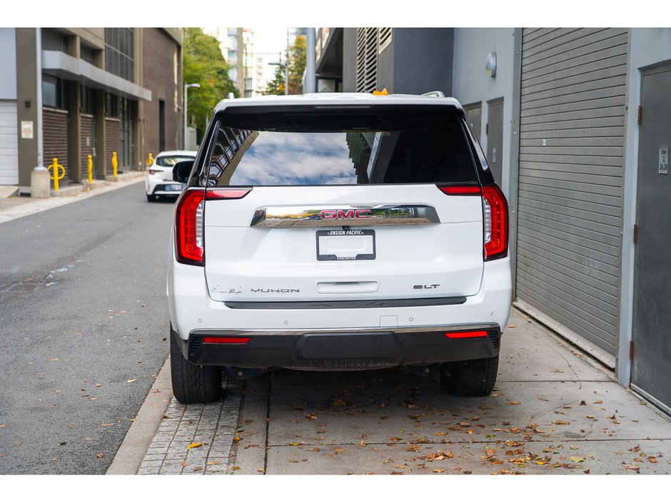 2023 GMC Yukon XL SLT Space, Comfort & Capability for Your Whole Crew