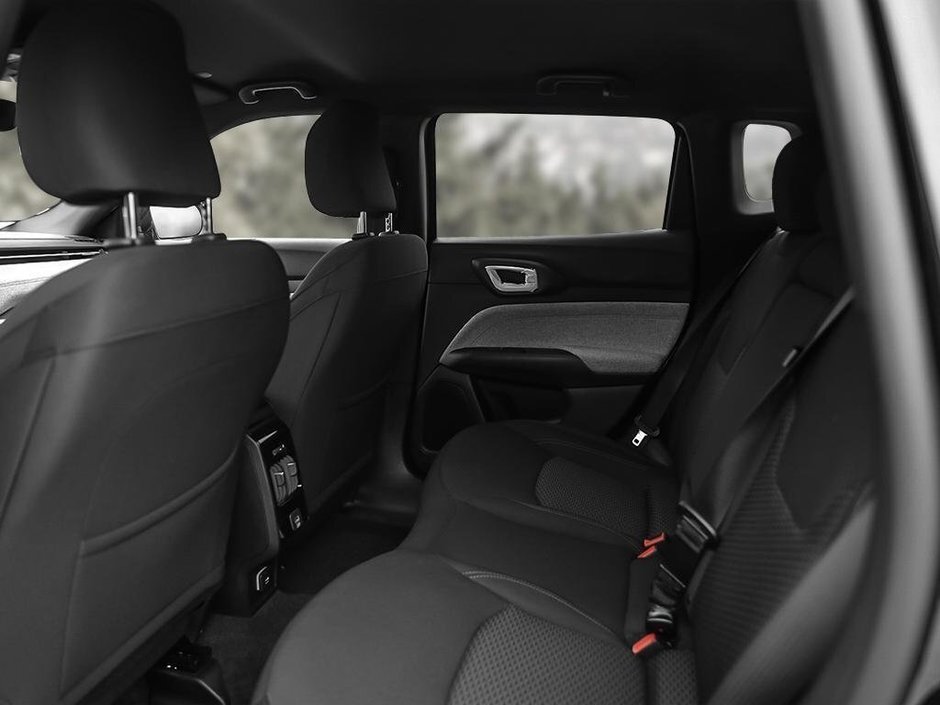 2025 Jeep Compass SPORT