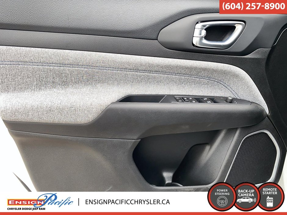 2025 Jeep Compass NORTH