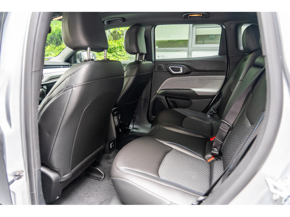 2025 Jeep Compass NORTH