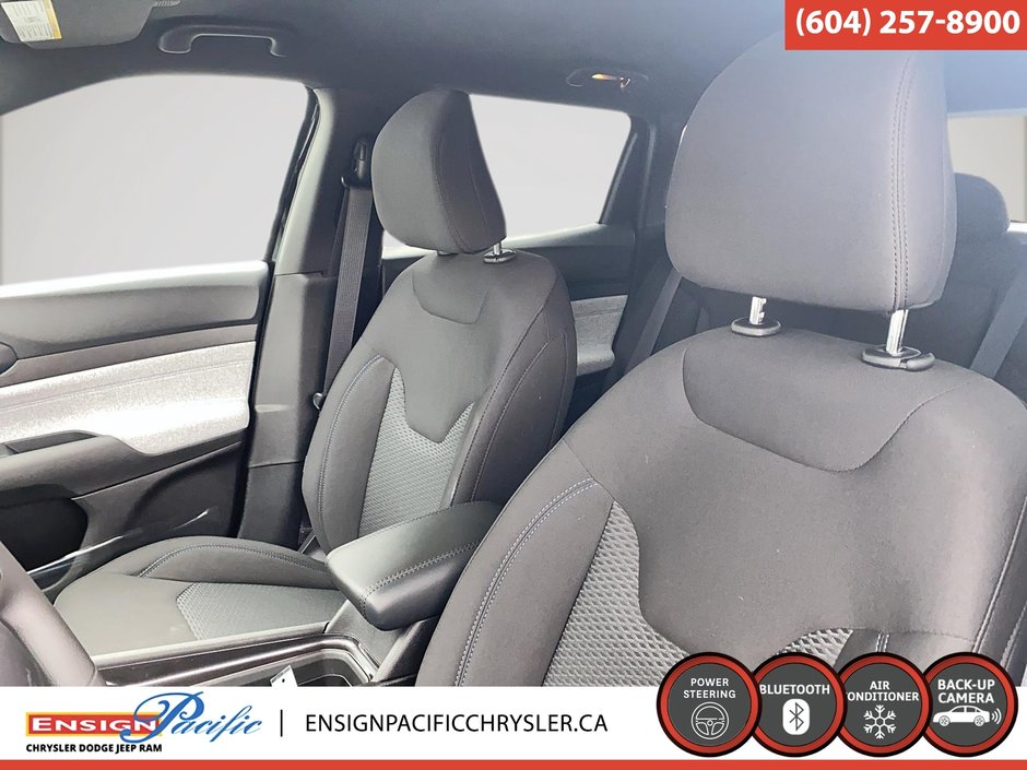 2026 Jeep Compass SPORT