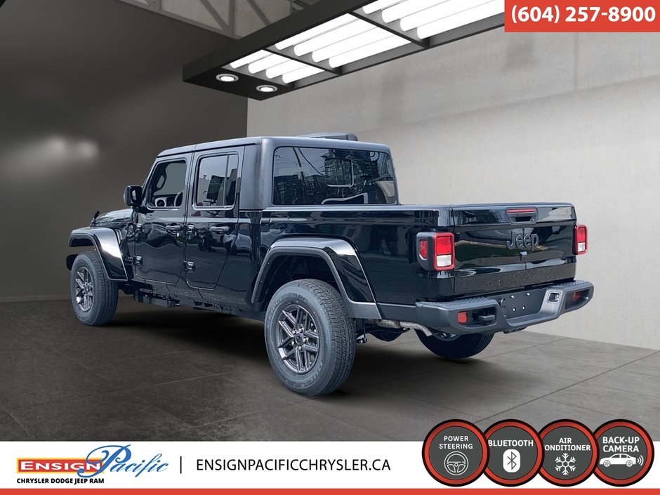 2026 Jeep Gladiator SPORT S