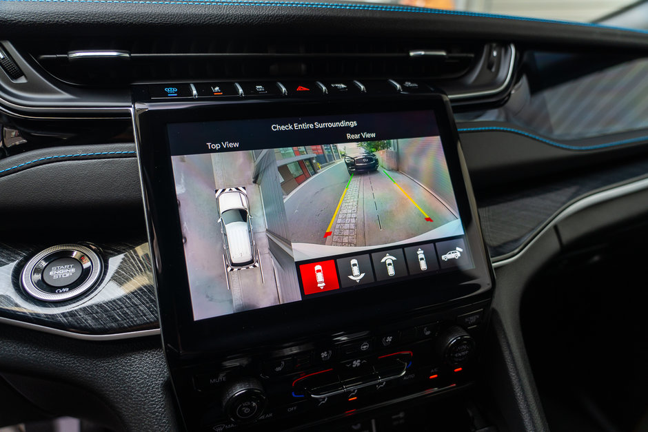 2023 Jeep Grand Cherokee 4xe Trailhawk