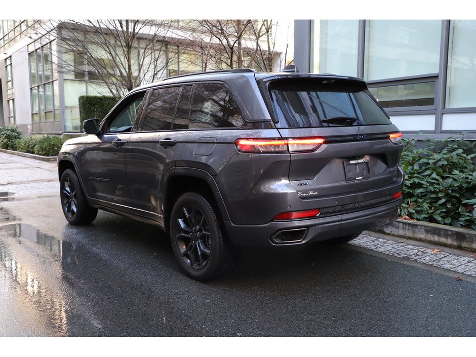 2023 Jeep Grand Cherokee 4xe 30th Anniversary