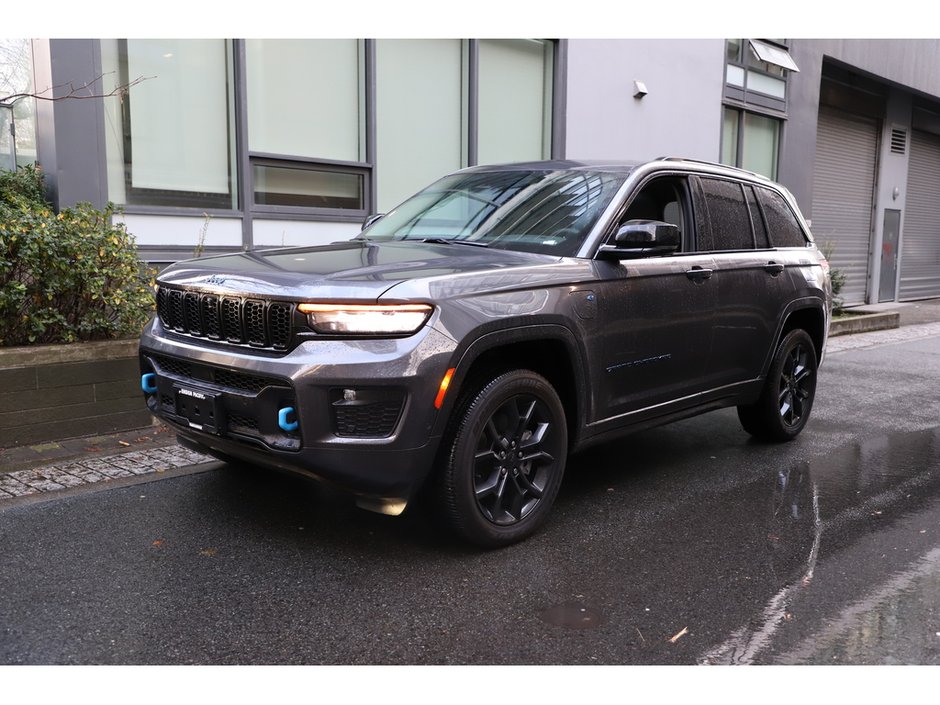 2023 Jeep Grand Cherokee 4xe 30th Anniversary
