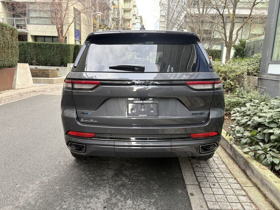 2023 Jeep Grand Cherokee 4xe 30th Anniversary Electrified efficiency. Legendary Jeep capability.