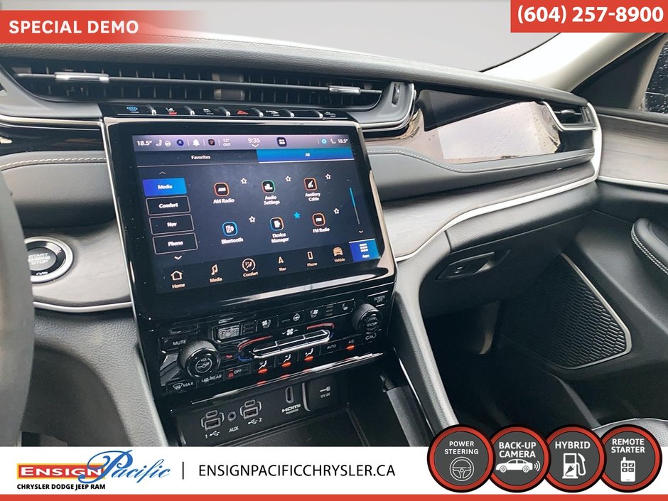 2023 Jeep Grand Cherokee 4xe 4xe Overland 4xe Commanding luxury. Electrified Jeep capability.