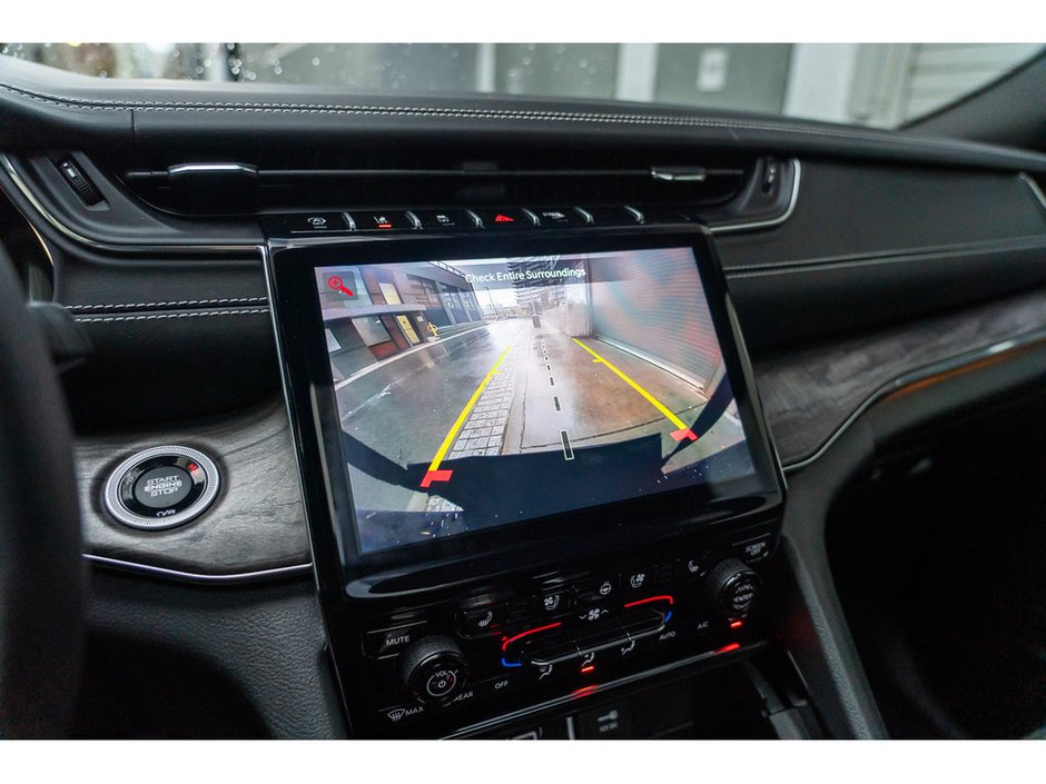 2023 Jeep Grand Cherokee Overland Iconic Capability Meets Everyday Luxury