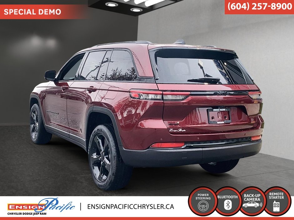 2024 Jeep Grand Cherokee Altitude Premium comfort meets legendary Jeep capability.