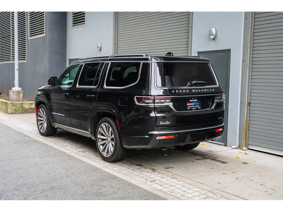 2022 Jeep Grand Wagoneer Series II