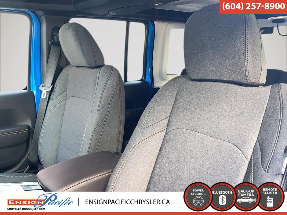 2025 Jeep WRANGLER 4-Door SAHARA