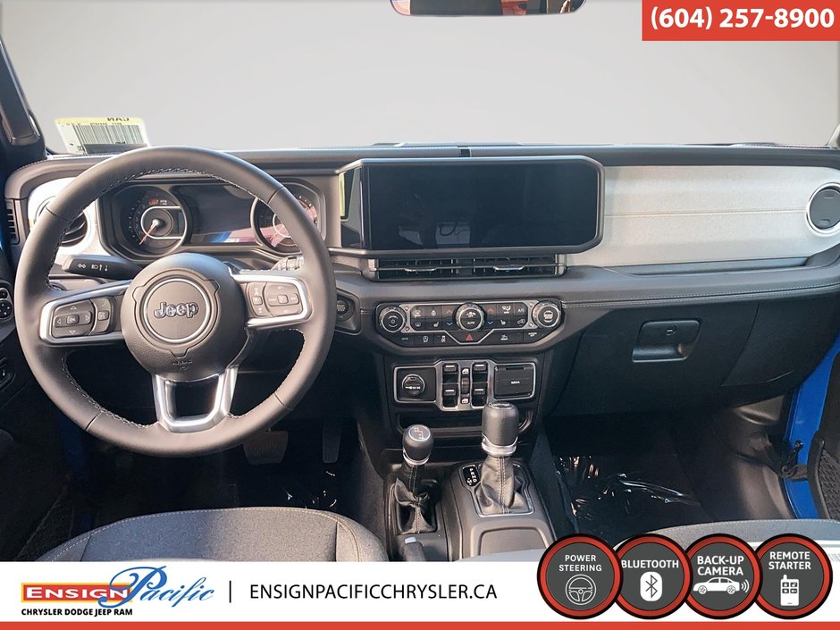 2025 Jeep WRANGLER 4-Door SAHARA