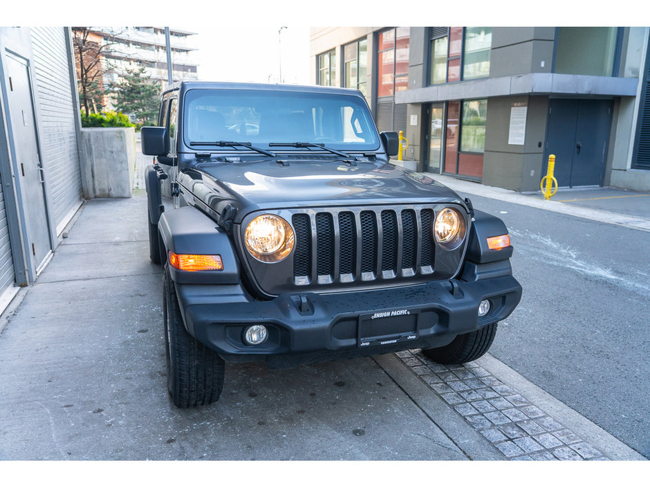 2023 Jeep Wrangler Sport S