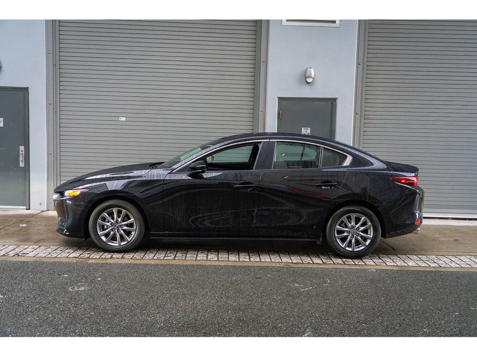 2021 Mazda 3 GS