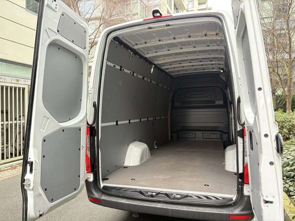 2024 Mercedes-Benz Sprinter Cargo Van 2500 High Roof I4 Diesel 170 Professional Cargo Capability with Mercedes-Benz Reliability