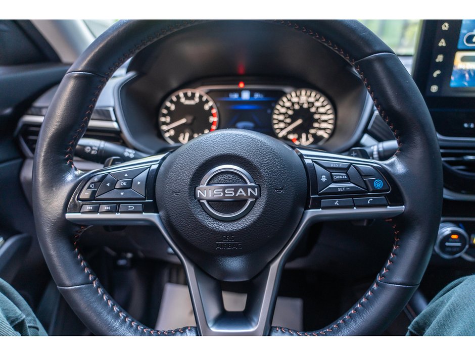 2023 Nissan Altima SR Sporty Elegance Meets Everyday Performance