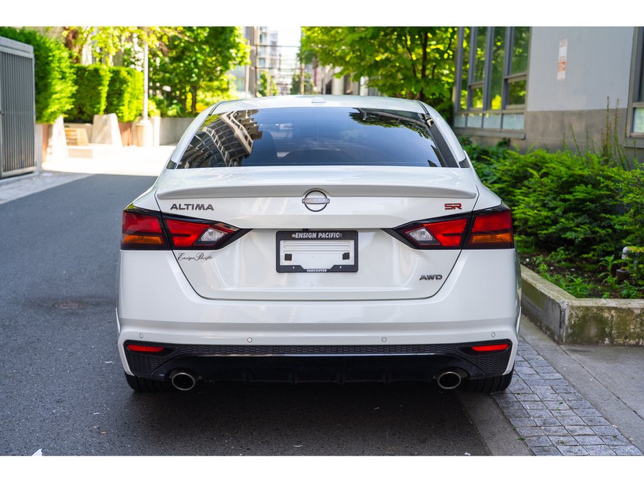 2023 Nissan Altima SR Sporty Elegance Meets Everyday Performance