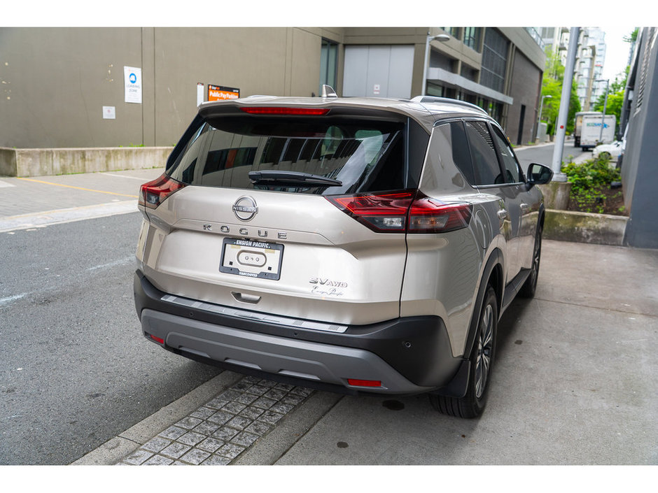 2023 Nissan Rogue SV Midnight Edition