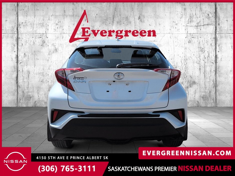 2021 Toyota C-HR LE FRESH TRADE IN!