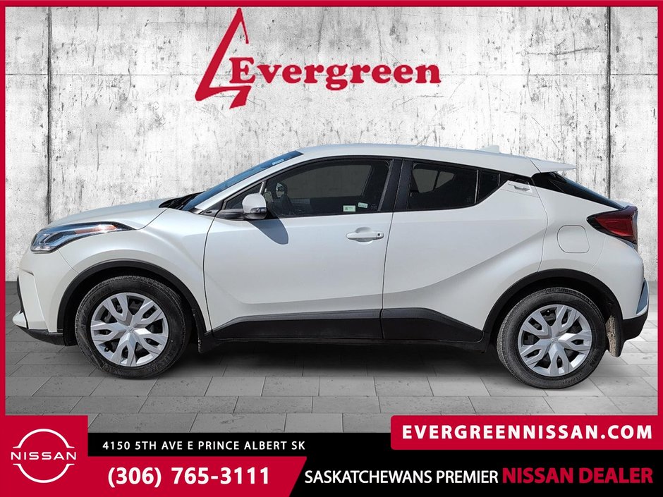 2021 Toyota C-HR LE FRESH TRADE IN!