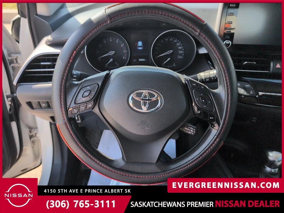2021 Toyota C-HR LE FRESH TRADE IN!