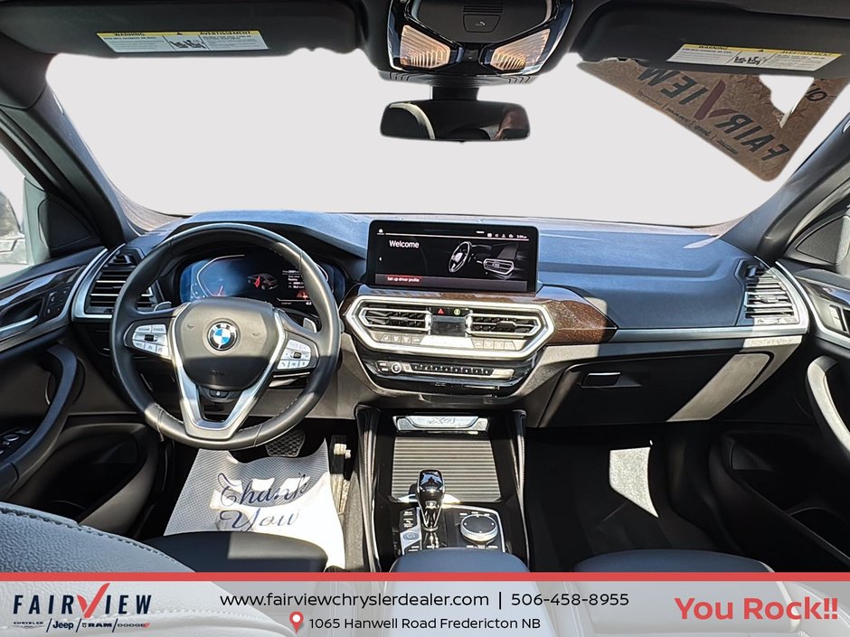 2025 BMW X4 xDrive30i