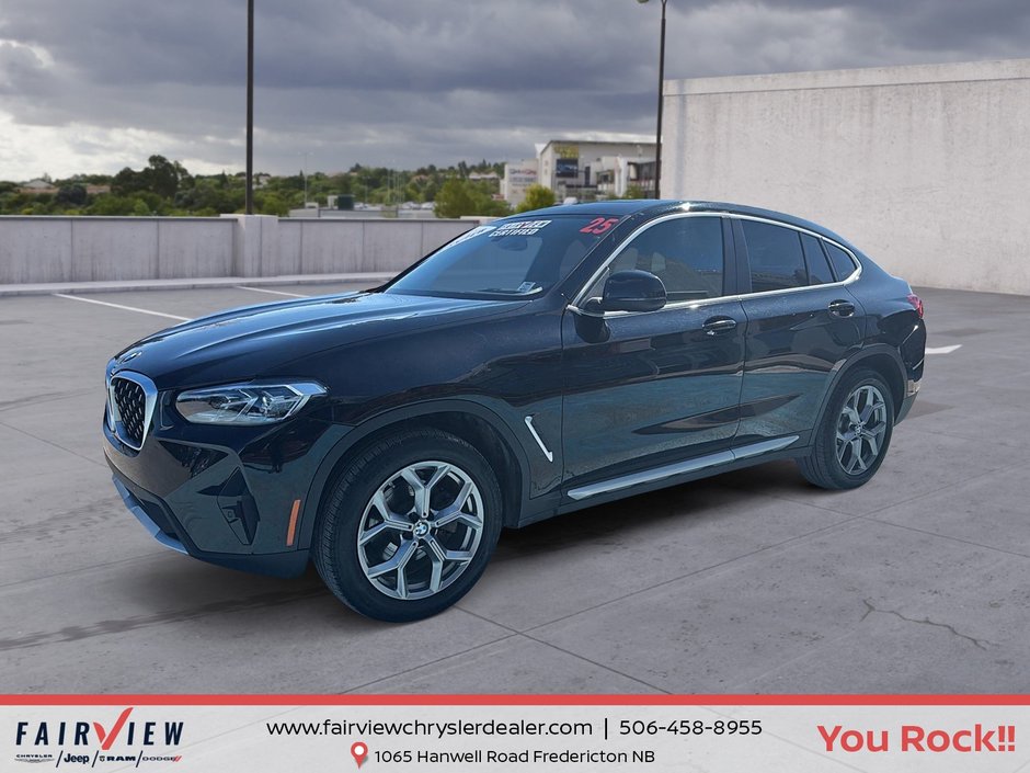 2025 BMW X4 xDrive30i