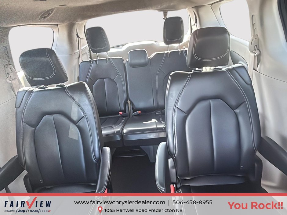 2023 Chrysler Pacifica Touring L AWD