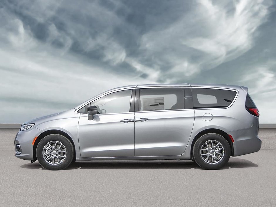 2024 Chrysler Pacifica TOURING