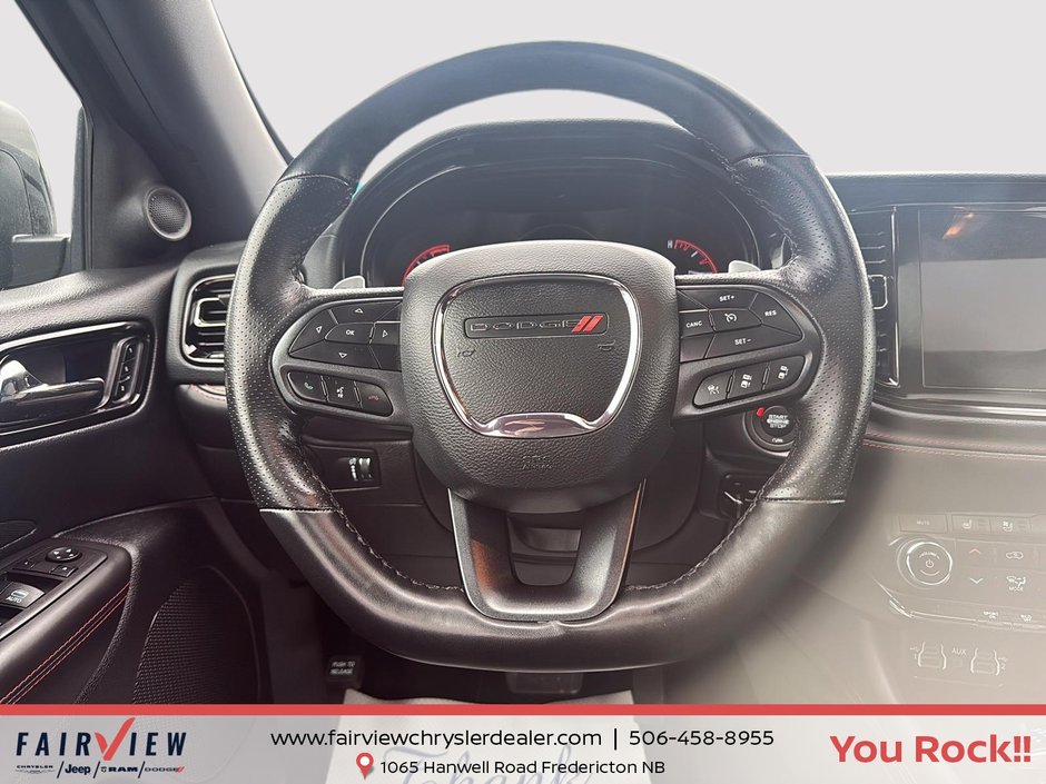 2025 Dodge Durango R/T Loaded with 5.7 hemi new tires, new brakes