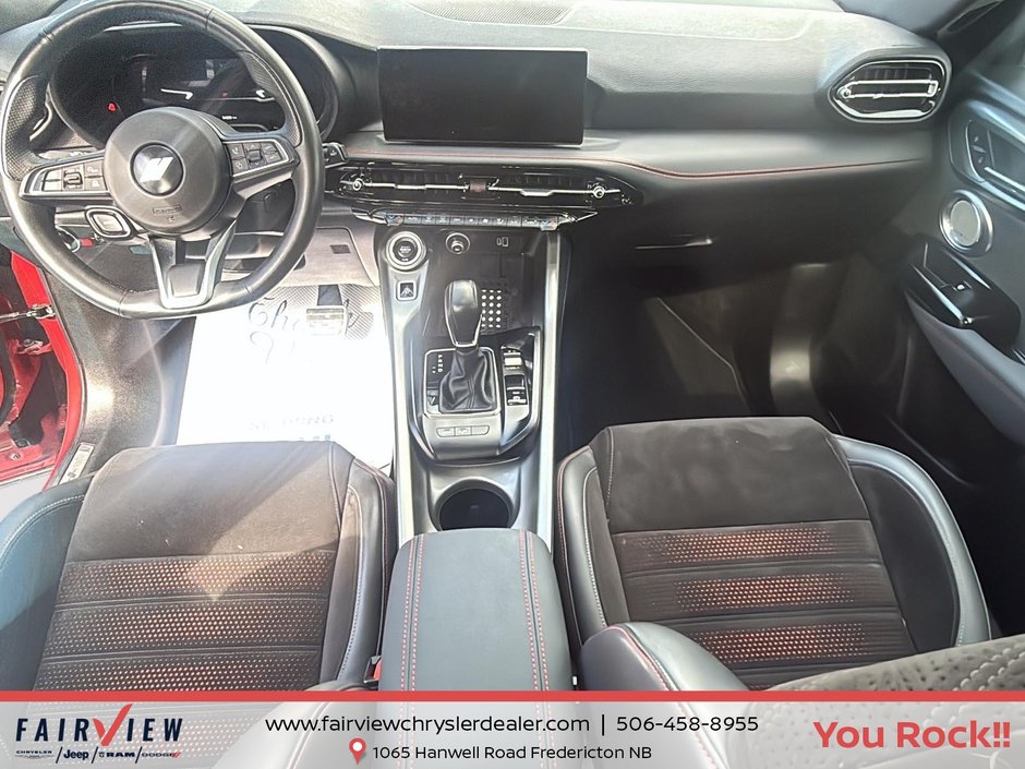 2024 Dodge Hornet GT Plus We’re 360 cameras full roof upgraded audio system fully loaded 295 hp