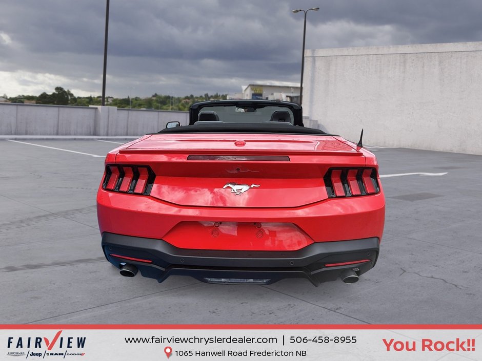 2025 Ford Mustang Eco sport premium